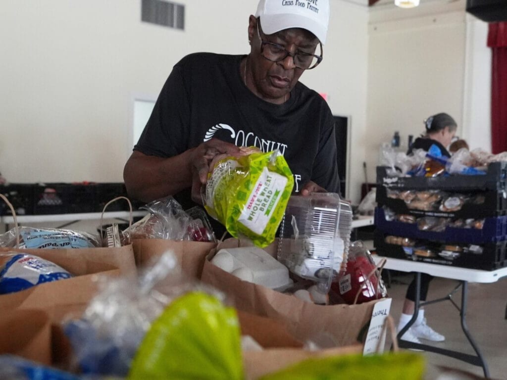 As Washington Stalls, SNAP Support Feels Precarious in Arkansas