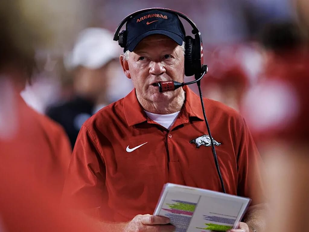 Razorback Rollercoaster: Can Petrino Prove Himself as the Next Coach While Expectations Soar?