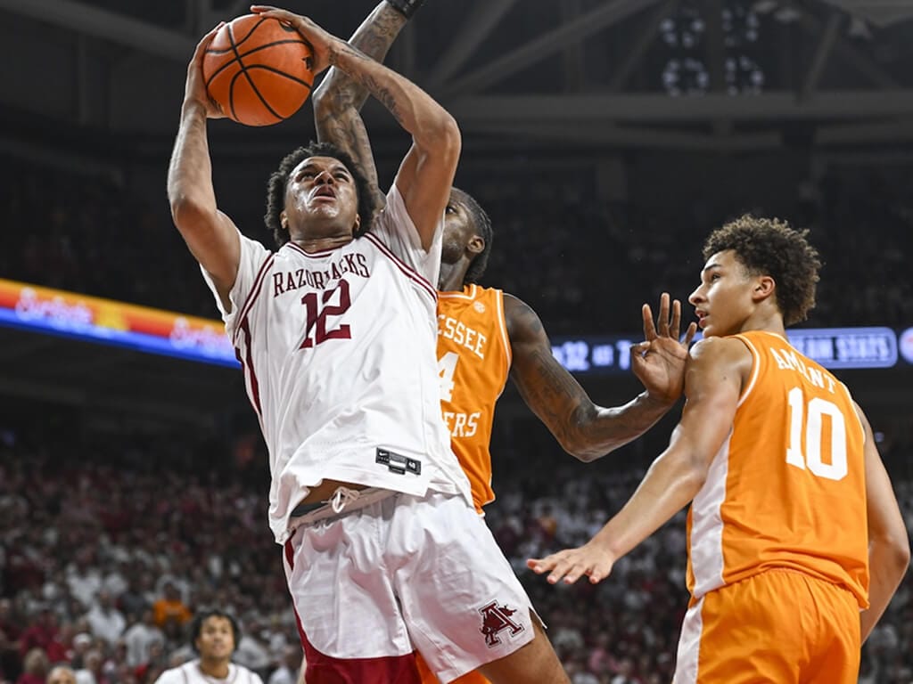 Arkansas Razorbacks Open SEC Play With Statement Win Over Tennessee