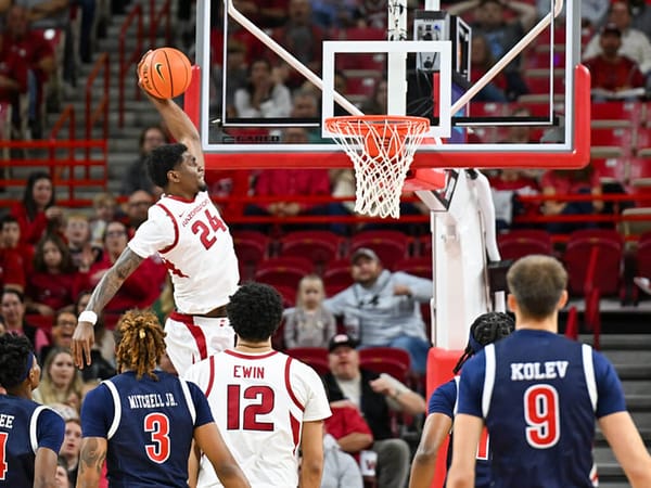 Razorbacks Overwhelm Jackson State with Season Best Scoring and a Barrage of Dunks