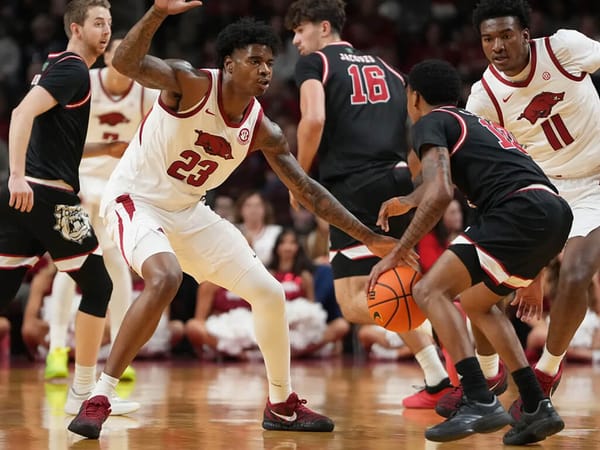 A Sluggish First Half Fades as Arkansas Takes Charge Against Fresno State